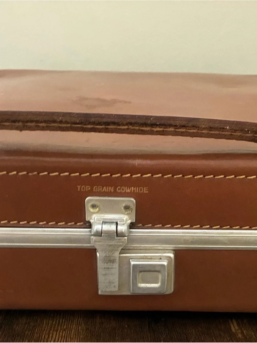 Polaroid Vintage Model 900 Electic Eye Land Camera Set w/ Leather Carrying Case